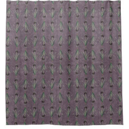 Cortina De Ducha Black Iris on an antique tapestry