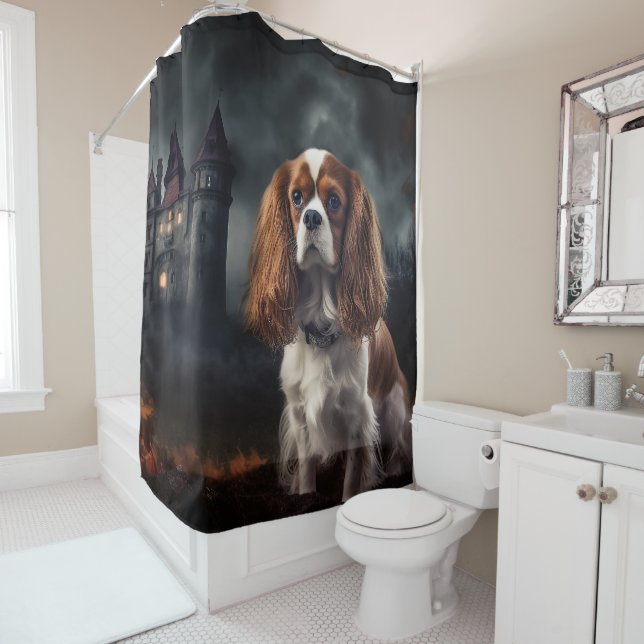 Cortina De Ducha Cavalier King Charles Spaniel Halloween Scary (In situ)