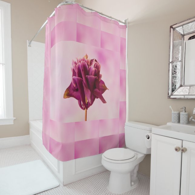 Cortina De Ducha Columbina rosa de Borgoña (In situ)