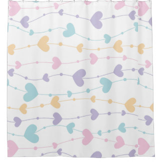 Cortina de ducha con guirnalda de corazones pastel