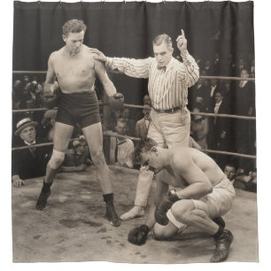 Cortina De Ducha Contador de árbitros sobre boxeador en ringboxing,