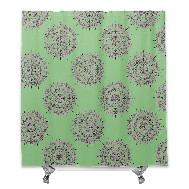 Cortina de ducha de Mandala pintada verde y rosa (Subido por el creador)