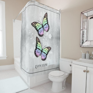 Cortina de ducha floral con mariposa arco iris