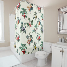 Fruta vinícola dulce y colorida sobre blanco