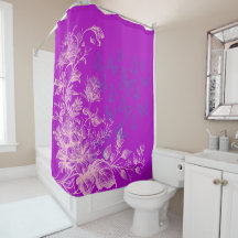 Hermosa floral salvaje púrpura y mariposas