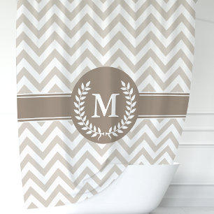 Cortina De Ducha Inicial Monogramada Chevron Beige y Mocha