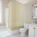 Cortina De Ducha Moda Recién Contratado Sr. Beige Sand Monogram<br><div class="desc">Cortina de ducha monograma de arena beige de moda con el texto Mr. y Mrs. en blanco elegante. El color oro ancestral se utiliza para este diseño elegante que se puede personalizar con su nombre casado. Un regalo de lujo perfecto para la pareja recién casada. Diseñado exclusivamente para usted por...</div>