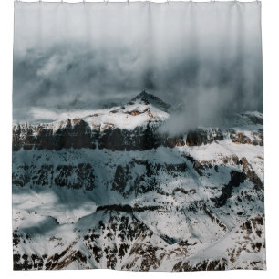 CORTINA DE DUCHA MONTAÑA CUBIERTA DE NIEVE BAJO CIELO DE COLOR DURA