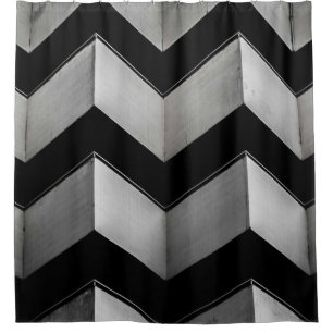 CORTINA DE DUCHA PAPEL DE PALABRAS DE CHEVRON NEGRO Y BLANCO