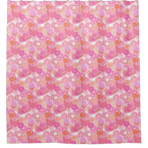 Cortina De Ducha Patrón de rotación fractal, tonos rosados y corale