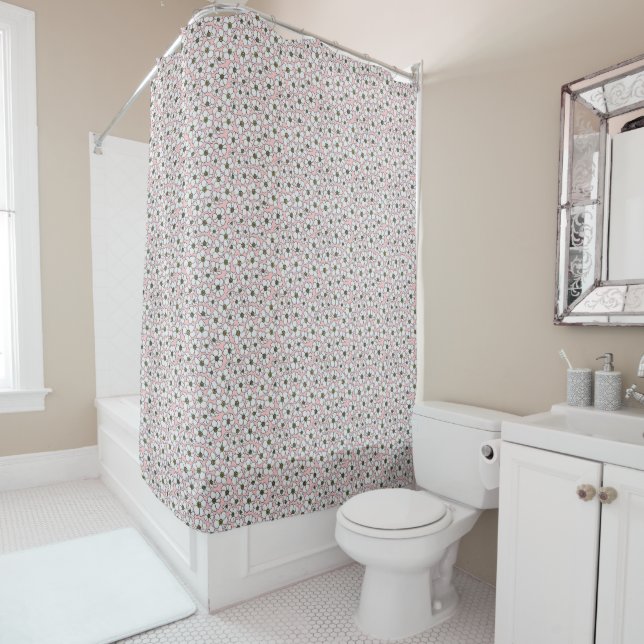 Cortina De Ducha Patrón floral boho blanco y rosa (In situ)
