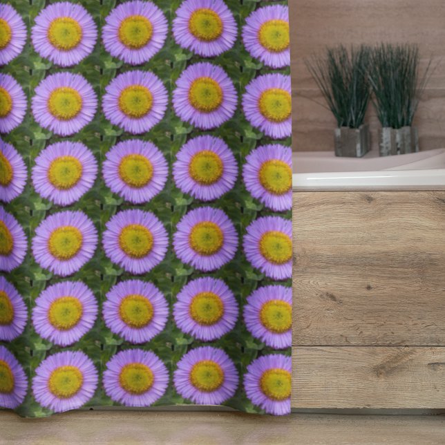 Cortina De Ducha Patrón floral Purple Fleabane Daisy (In Situ Bathroom)