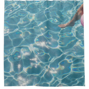Cortina De Ducha Persona en la piscina