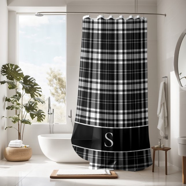 Cortina De Ducha Personalizado Black White Buffalo Check Tartan Mon (Black and white checkered monogram shower curtain)