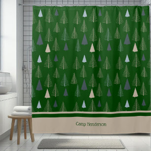 Cortina De Ducha Pinos primitivos sobre el verde oscuro