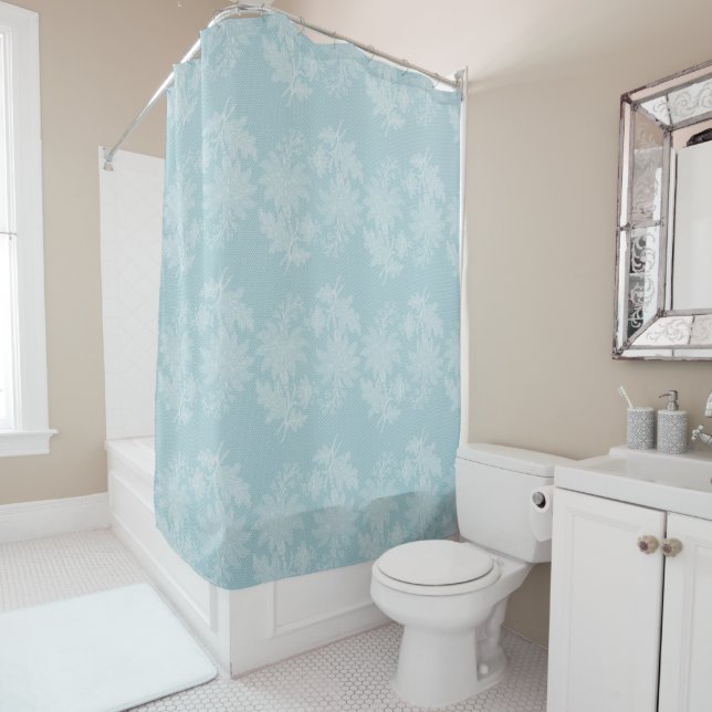 Cortina De Ducha Pretty Light Blue White Floral Faux Lace   (In situ)