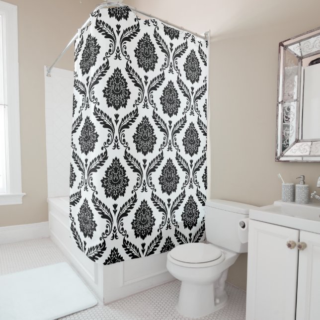 Cortina De Ducha Rococo Damask Pattern Black on White (In situ)