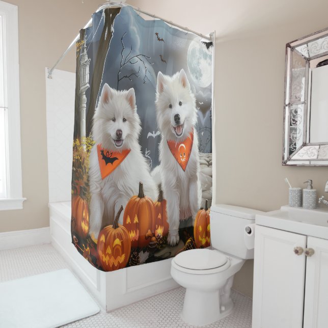 Cortina De Ducha Samoyed Halloween Espeluznante (In situ)