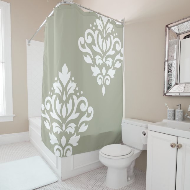 Cortina De Ducha Scroll Damask Art I White on Green (In situ)