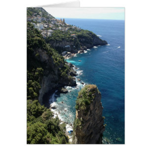 Costa costa hermosa, romántica de Amalfi, Italia