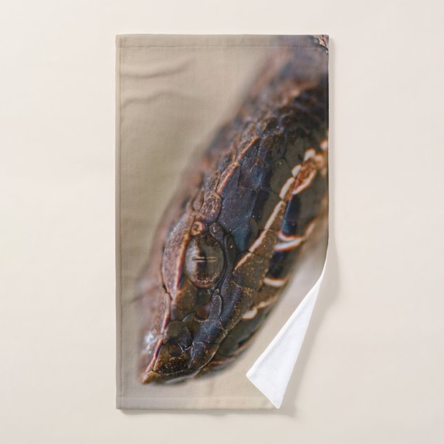 Cottonmouth Closeup (Toalla de mano)