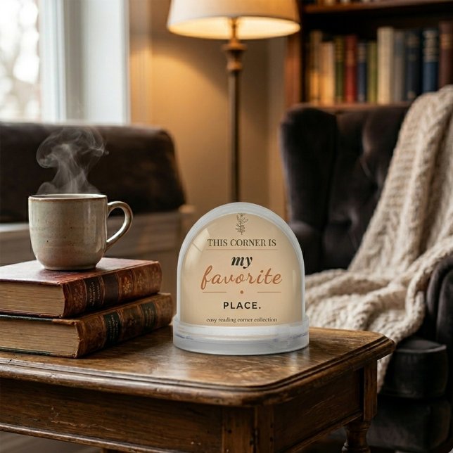 Cozy Reading Corner Snow Globe (Subido por el creador)