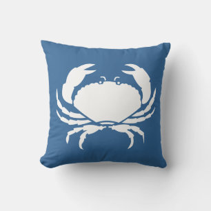 CRABS BLANCO sobre almohada azul