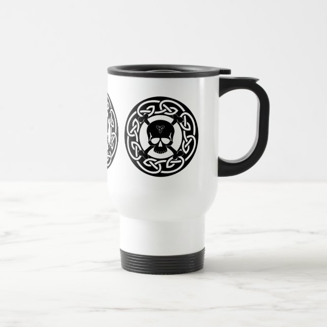 Cráneo céltico y bandera pirata - taza (Derecha)