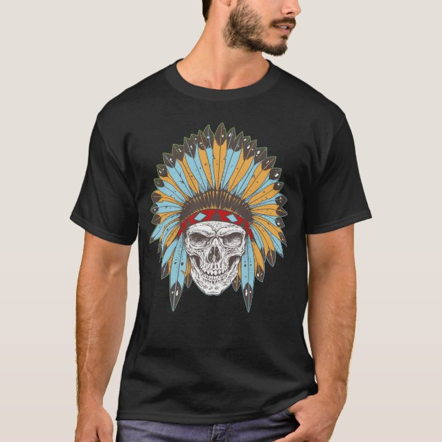 Cráneo con la camisa del tocado del nativo (Anverso)