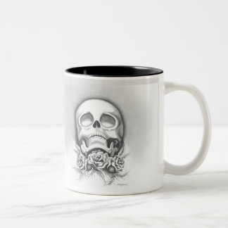 Cráneo y taza de los rosas