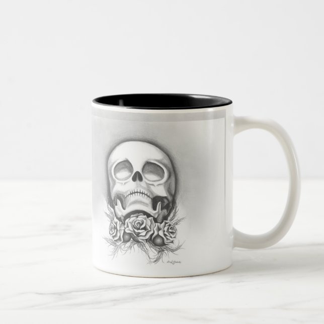 Cráneo y taza de los rosas (Derecha)