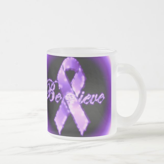 Crea la taza púrpura de la conciencia de la cinta (Derecha)