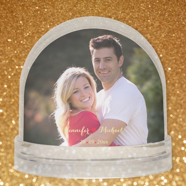 Crear nuestra primera foto de la pareja recién cas (Create Our First Christmas Newlywed Couple Photo Snow Globes)