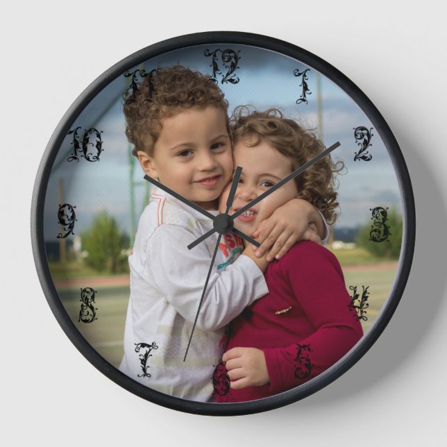 CREE SU PROPIO RELOJ CON NÚMEROS DE FANCY NEGROS (Anverso)