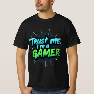 Créeme, soy una camiseta de juegos multicolor para