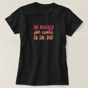 Creía la camiseta básica de las mujeres