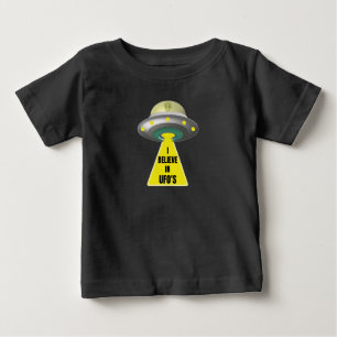 Creo En La Camiseta Extranjera De OVNI