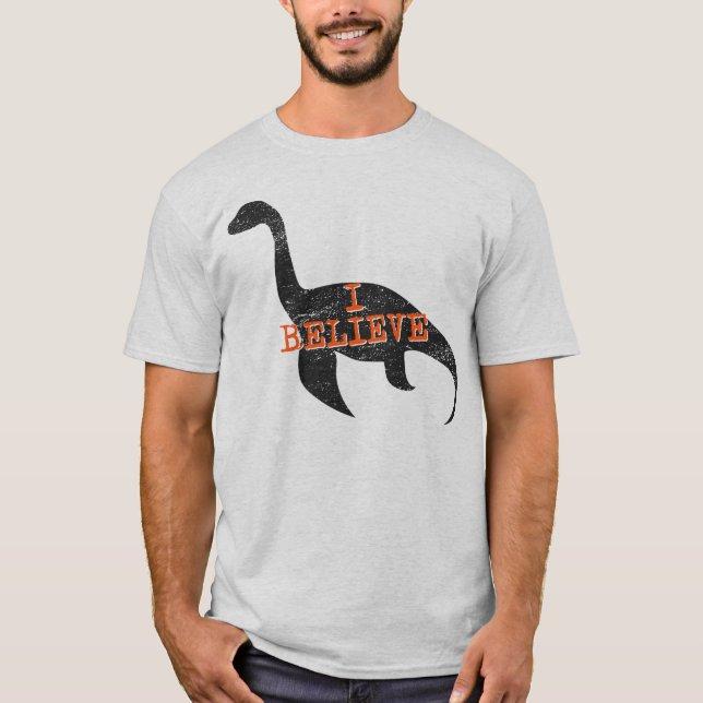 Creo (en Nessie) la camiseta (Anverso)