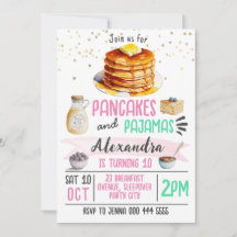 Crepes y pijamas vacías Invitación al cumpleaños