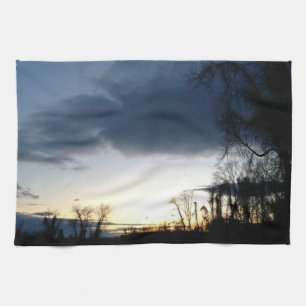 Crepúsculo Del Árbol En Toalla De Cocina De Invier