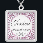 Criada personalizada personalizado del collar del<br><div class="desc">¡Cambie la fecha, cambie la fuente si usted tiene gusto de otro mejor y después selecciona su color del remolino cambiando el color de fondo y usted tiene un regalo nupcial impresionante del fiesta o joyería el casarse! Un fondo caligráfico del remolino enmarca su posición conocida, nupcial del fiesta y...</div>