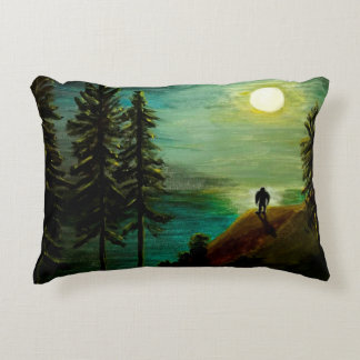 "Criatura nocturna" - Bigfoot, almohada de