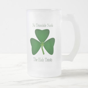 Cristal Esmerilado La taza de la trinidad santa