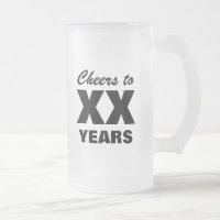 Taza de cerveza de encargo de la edad para la