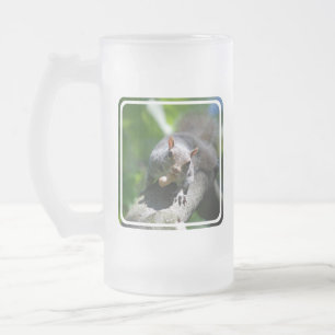 Cristal Esmerilado Taza de cerveza helada ardilla de nuez