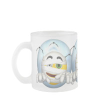 Taza feliz de la momia de la cara