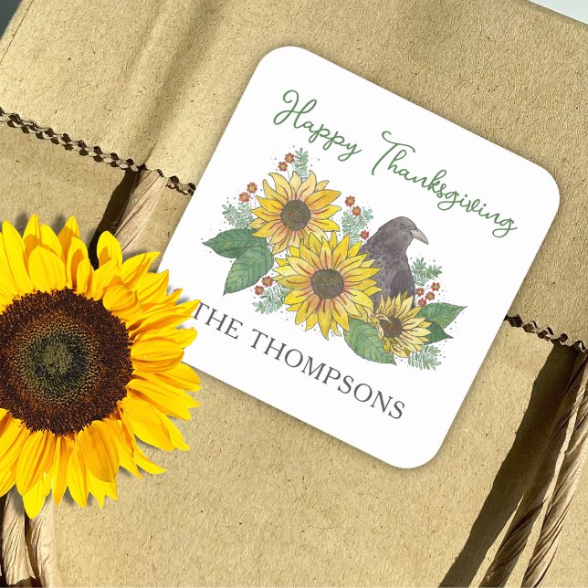 Crow en otoño florece Sello para sobres de Acción  (Personalized Happy Thanksgiving Sticker to attach to favors, gift bags, envelopes, or place settings)