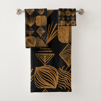Crudo trapo tribal caribeño: negro, oro