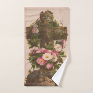 Cruz rústica antigua, rosas silvestres, tarjeta de
