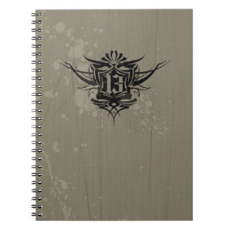 Cuaderno "13" tatuaje gótico